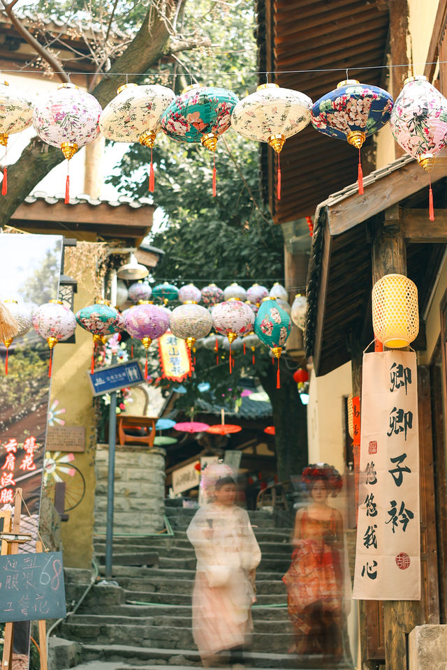 春日徒步，重慶南山經典步道黃葛古道