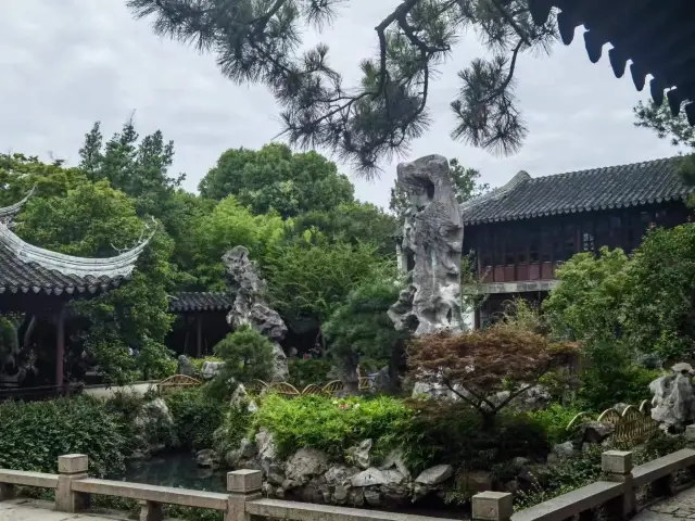 백벽 흑와에 위치한 구수루 호텔