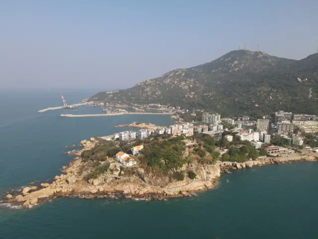 Aerial shot of Wailingding Island