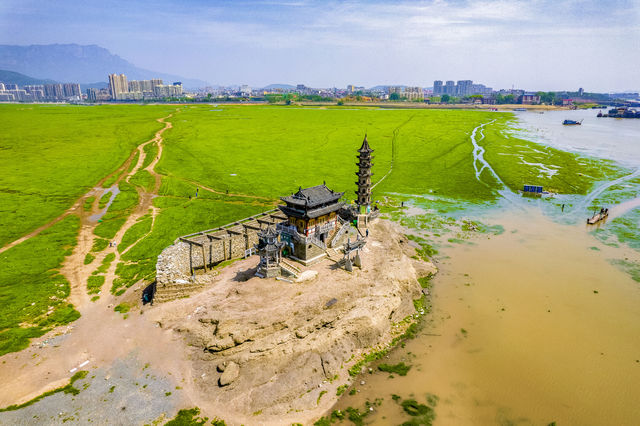 鄱陽湖有一座神秘古蹟，枯水期才能一睹真容