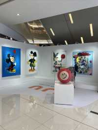 魔都看展｜王少帥個展《微笑》激活歡樂治癒能量