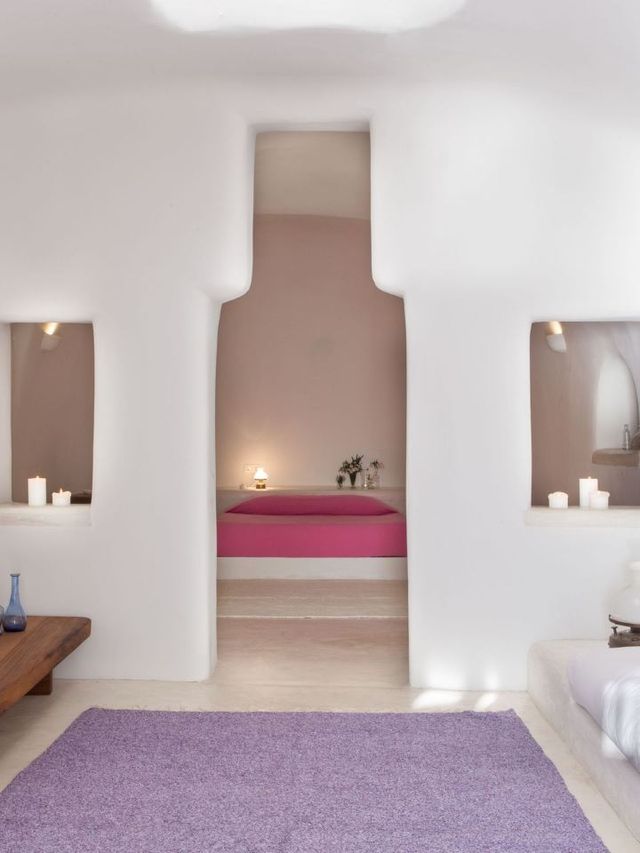 🌅 Santorini Serenity: Perivolas Hotel's Luxe Retreat 🛎️
