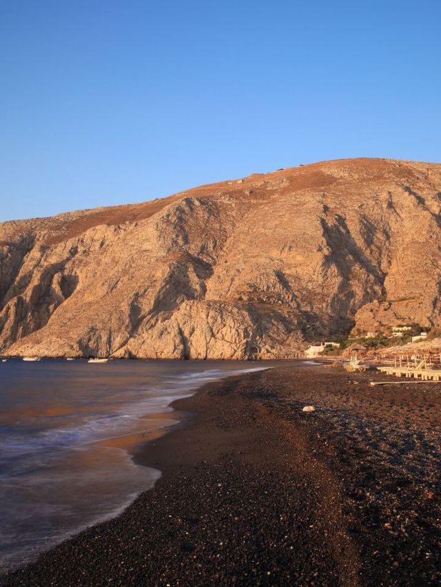 🌞 Enchanting Santorini: Top Must-Visit Spots Revealed 🌊