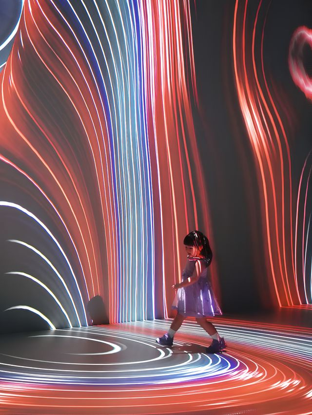 上海遛娃|8k超高清的奇幻之旅 上海遛娃|8k超高清的奇幻之旅