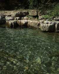 貴州｜玻璃水天花板｜避暑旅遊聖地
