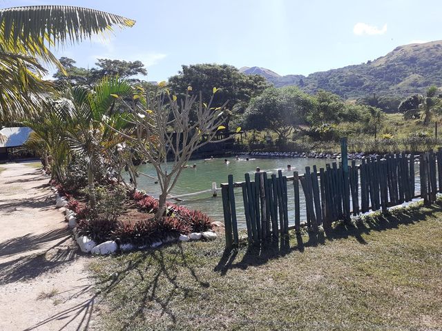 薩貝托泥漿溫泉，專屬你的自然 SPA 天堂。