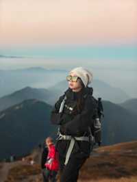 江西贛州齊雲山，雲海日出！星空銀河！。