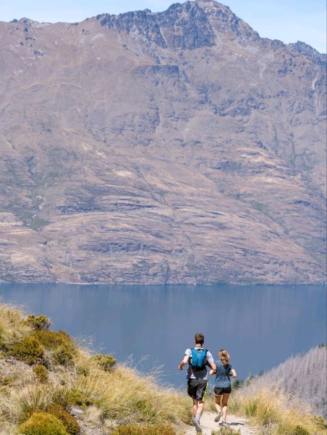 Queenstown: the jewel in the ˈ‍crown