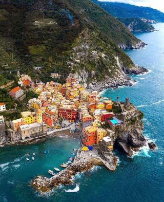 Cinque Terre: The Ultimate Cliffside Romance