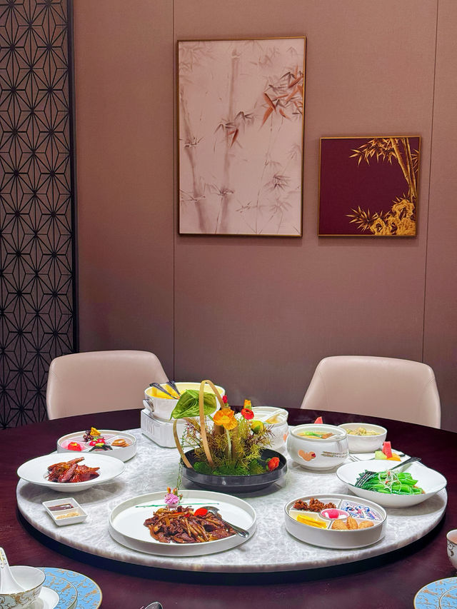 怒罵宜興西岸凰川!!畀我做咗一日公主而家戒唔甩 怒罵宜興西岸凰川!!畀我做咗一日公主而家戒唔甩