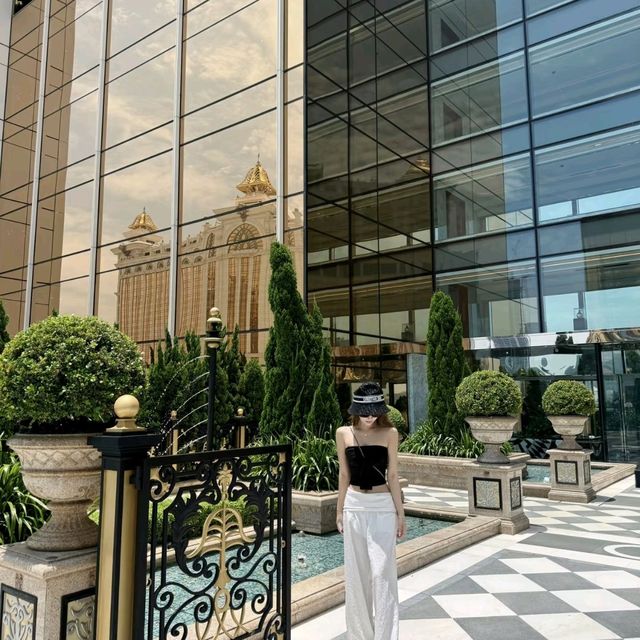 🌊澳門必住！銀河酒店無邊泳池美到窒息✨