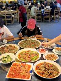 沙坪壩……慕名而來……真係好食……