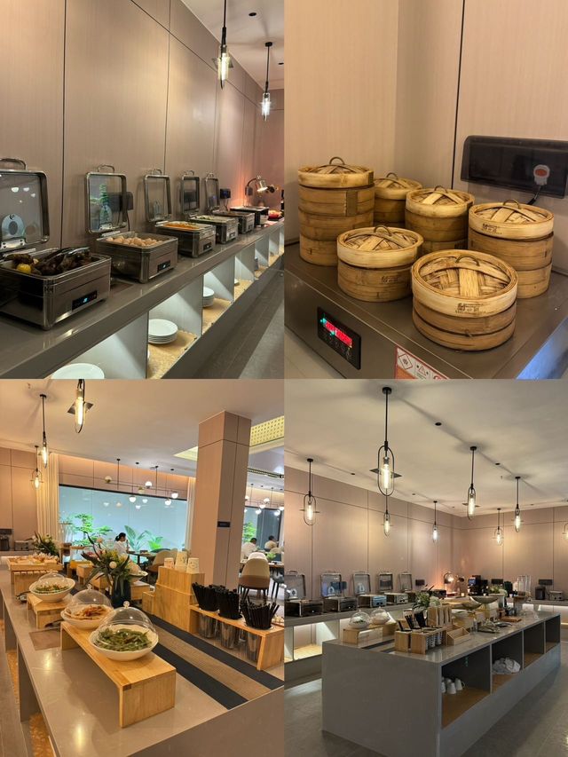 柳州呢間酒店嘅街景房竟然有澳門嗰種feel! 柳州呢間酒店嘅街景房竟然有澳門嗰種feel!