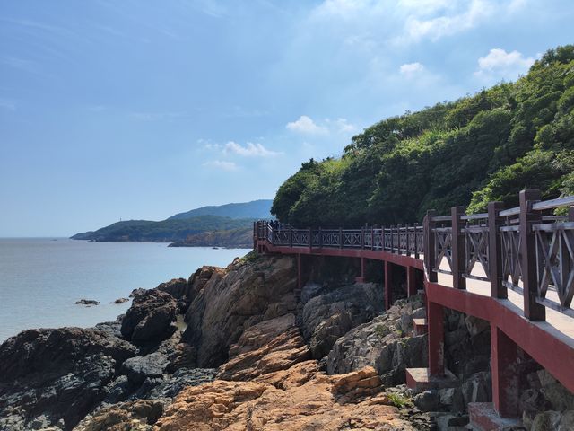 來一場說走就走的岱山小旅行！呢度真係超級適合影相放空，號稱東海蓬萊嘅奇妙風光絕對令你驚艷景點