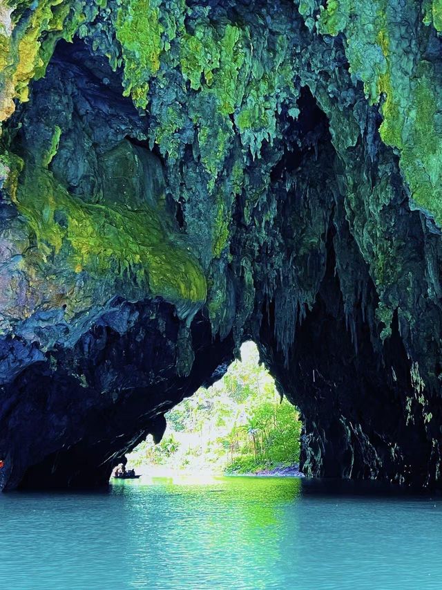 廣西河池·闖入現實版《千與千尋》溶洞仙境 廣西河池·闖入現實版《千與千尋》溶洞仙境