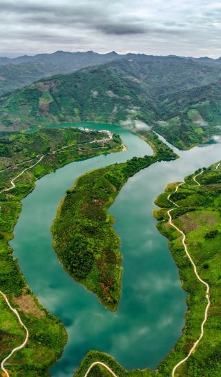 Guizhou Wangmo Dolphin Bay 2 Days 1 Night Complete Guide: Water Fun + In-depth Miao Culture Experience!