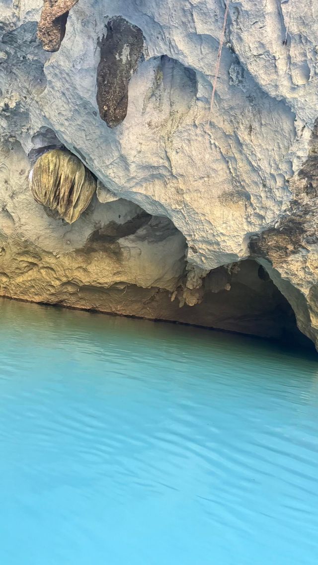 廣西河池三門海藏在喀斯特秘境的人間翡翠 廣西河池三門海藏在喀斯特秘境的人間翡翠