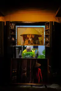 我在會安按下快門，記錄了它溫柔的夜