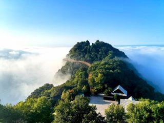 雲上の散歩仙境、少華山春のハイキングガイド