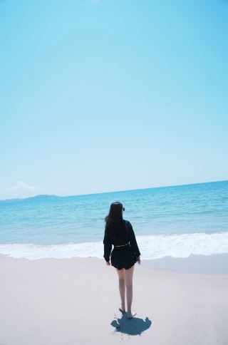 Musings on a 21-hour blitz layover in Sanya