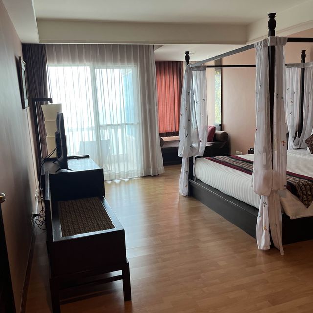 Grand Pacific Sovereign Hotel-affordable 🇹🇭