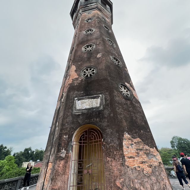 Hanoi war museum 