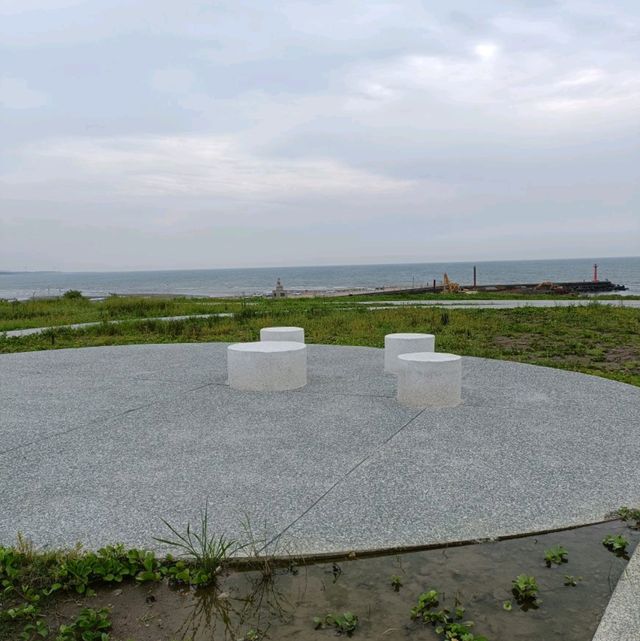 望海步道草地區
