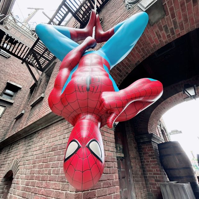 クルーからもらえるスパイダーマンシールも来年1月まで！