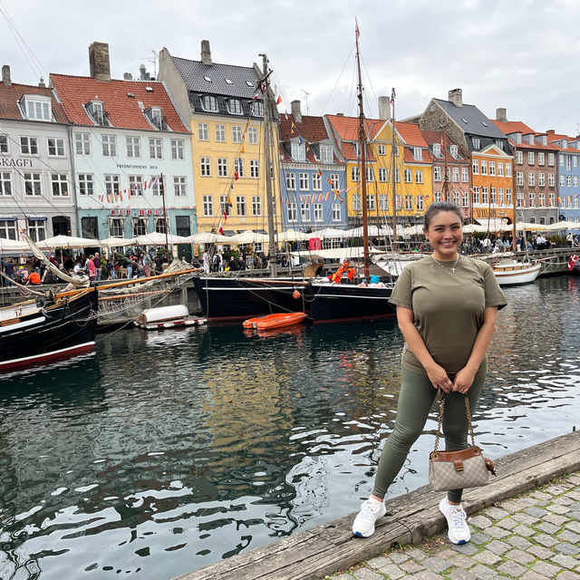 Hey, and Hey, it’s Nyhavn🇩🇰.