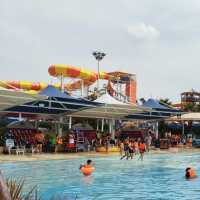 🌊🎢🏖️美林湖歡樂水世界🏊‍♀️ 歡樂刺激 🌴