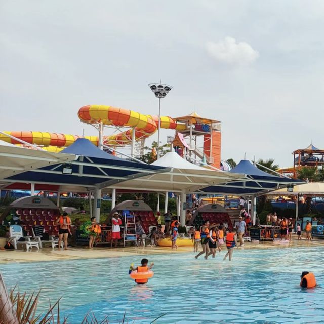 🌊🎢🏖️美林湖歡樂水世界🏊‍♀️ 歡樂刺激 🌴