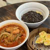 유니 짜장면과 저렴한 딤섬을 먹을 수 있는 🥢 미미진