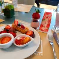 여러분 🍓🍓🍓먹으러 서울드래곤 시티 가보실래요??👍👍👍