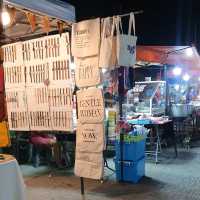 เดินเล่นเพลิน ๆ  @ ถนนคนเดินสถานีรถไฟตรัง