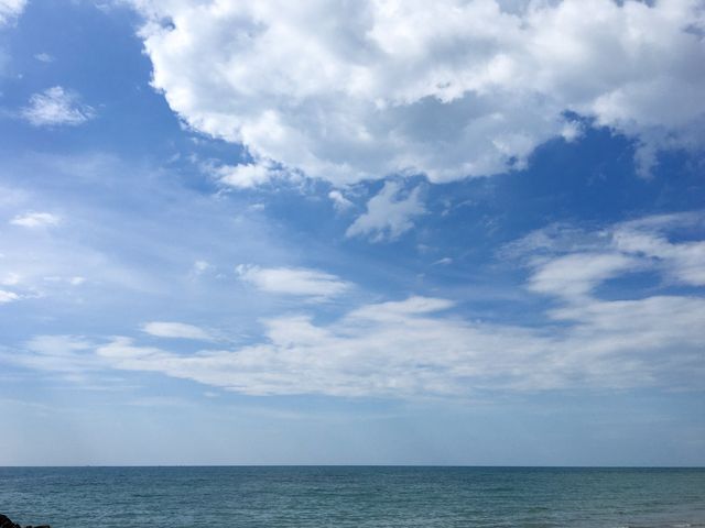 หาดเจ้าหลาว 🌊🕶️☀️
