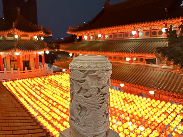 Sanfeng Temple วัดงามยามค่ำคืน