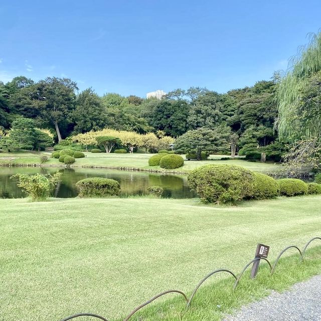 Shinjuku Gyoen National Garden