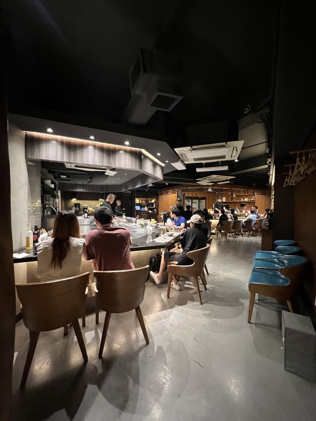 開業半年，人氣爆棚鐵板燒