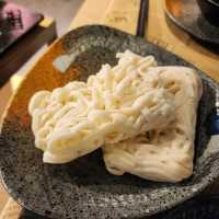 必食油麻地滾爺椰子雞煲