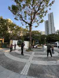 糅合中西合璧設計嘅黃大仙文化公園
