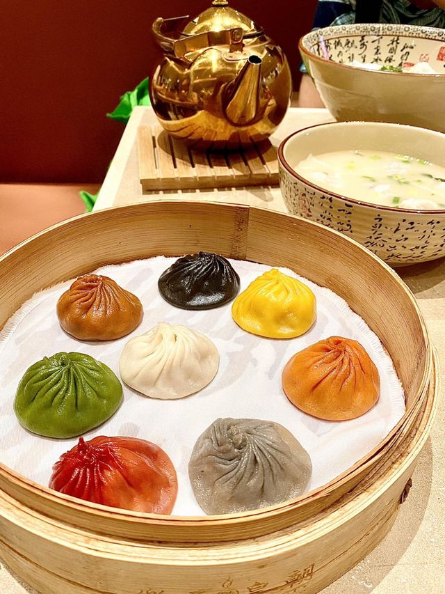 初嚐- 8種口味嘅特色小籠包