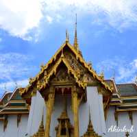ชมความงาม วัดพระแก้ว วัดคู่บ้านคู่เมือง