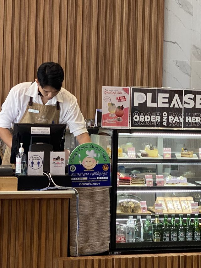 AWAKEN cafe ลากูน่า สงขลา