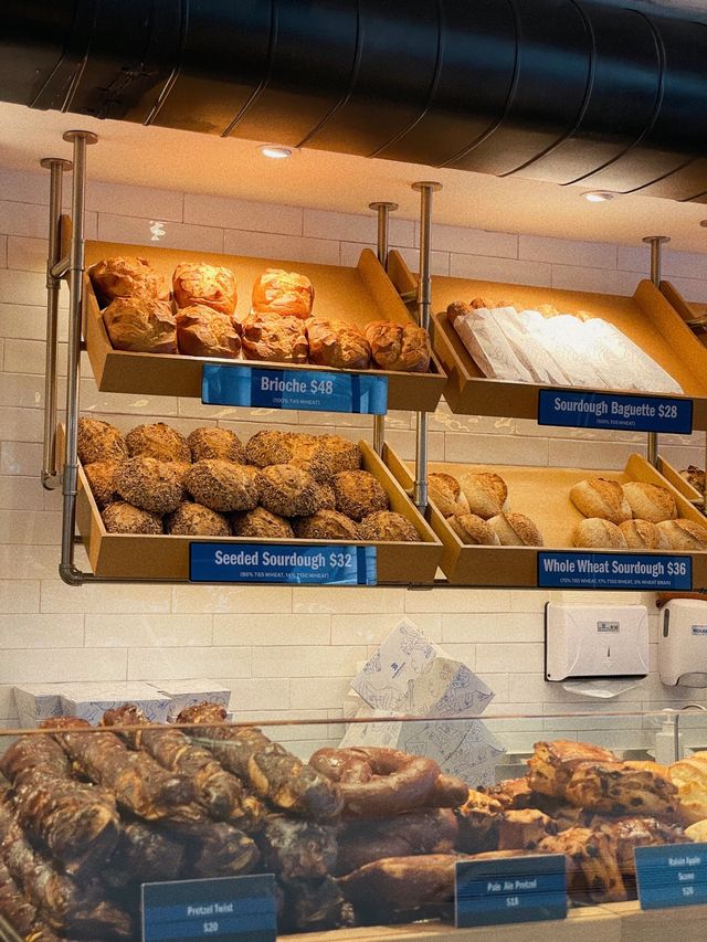 BAKEHOUSE พาชิมทาร์ตไข่ร้านดังย่านจิมซาจุ่ย