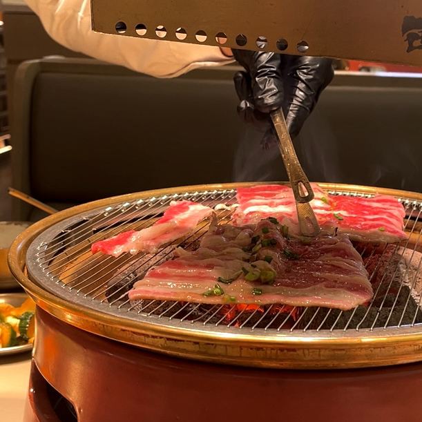 No wonder there is such a long queue! Shenzhen Futian Charcoal