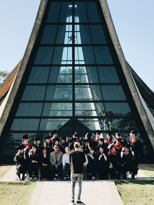 🌳 臺中東海大學 很有活力的校園 路思義教堂💒 非信徒也值得一遊