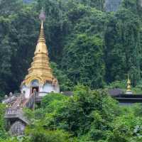 วัดถ้ำเชียงดาว 