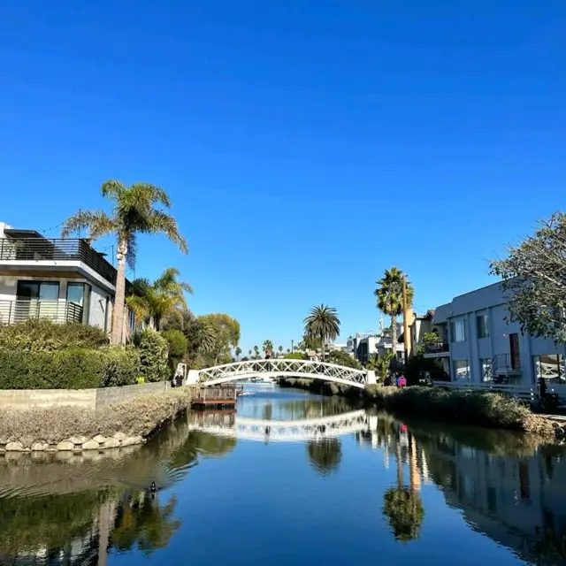 #WinHKFlight Venice Canals in LA