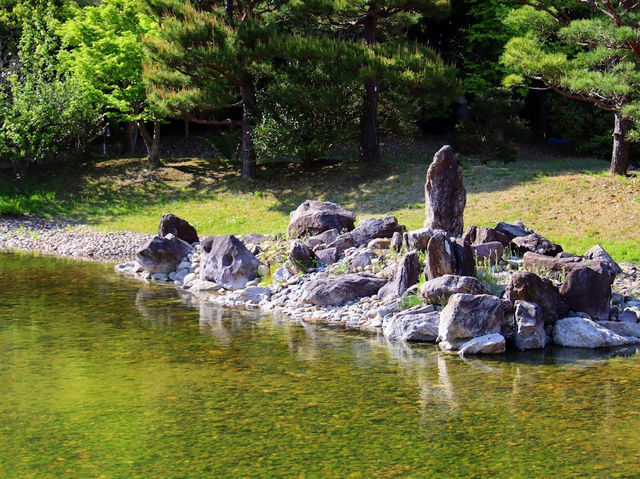 Classical Japanese Garden To-in teien Garden