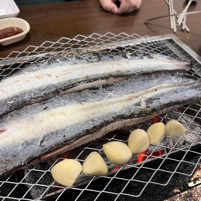 品味韓國風味：極致美味的烤鰻魚美食